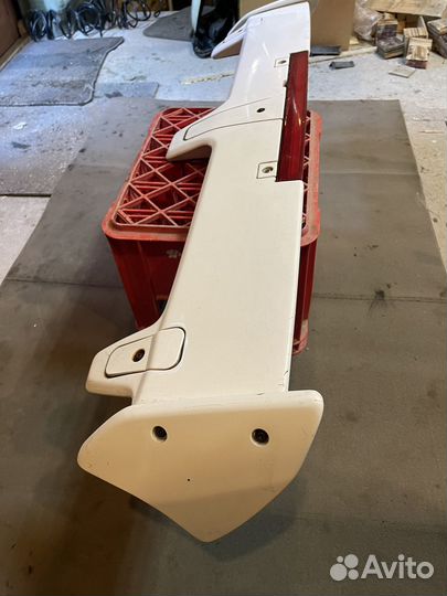 Спойлер Mitsubishi Pajero 2 V26