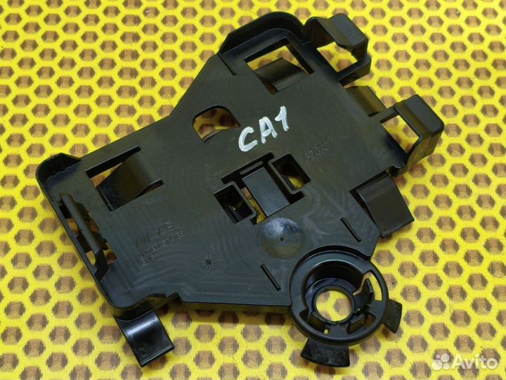 Кронштейн блока управления АКПП Volkswagen