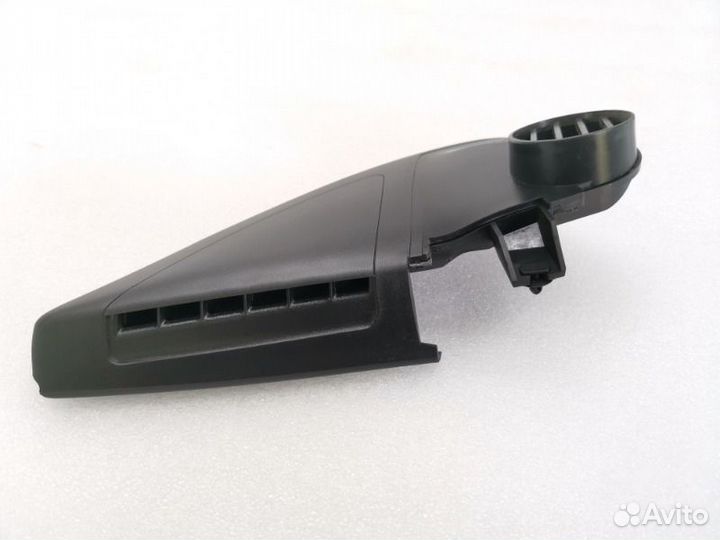 Накладка зеркало передняя левая Skoda Octavia A5