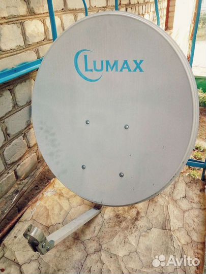 Спутниковая антенна Lumax 0,6м