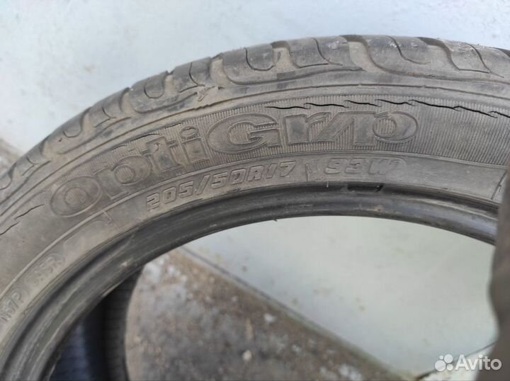 Goodyear OptiGrip 205/50 R17