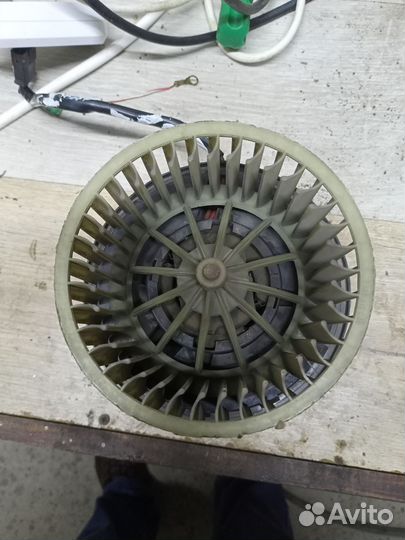 Мотор вентилятора печки Ауди 80 б4 без кондюка
