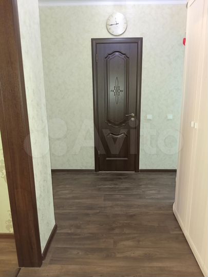 2-к. квартира, 62 м², 8/10 эт.
