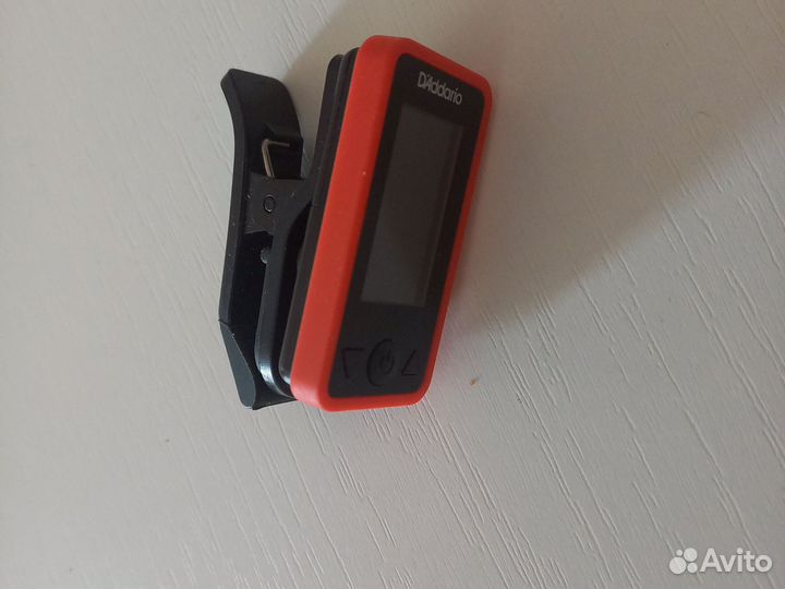 Классическая гитара Walden 450