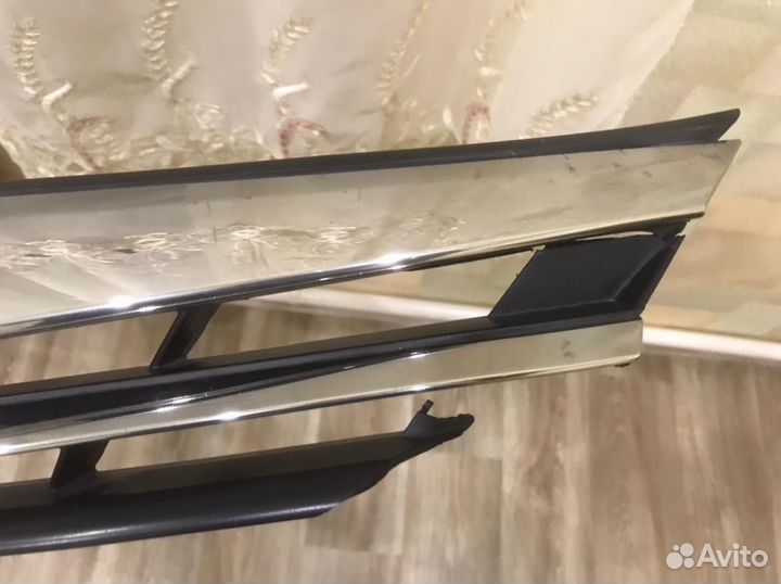 Решетка радиатора Toyota Corolla E180