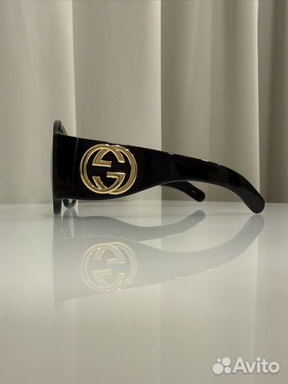 Стильные очки Guccl