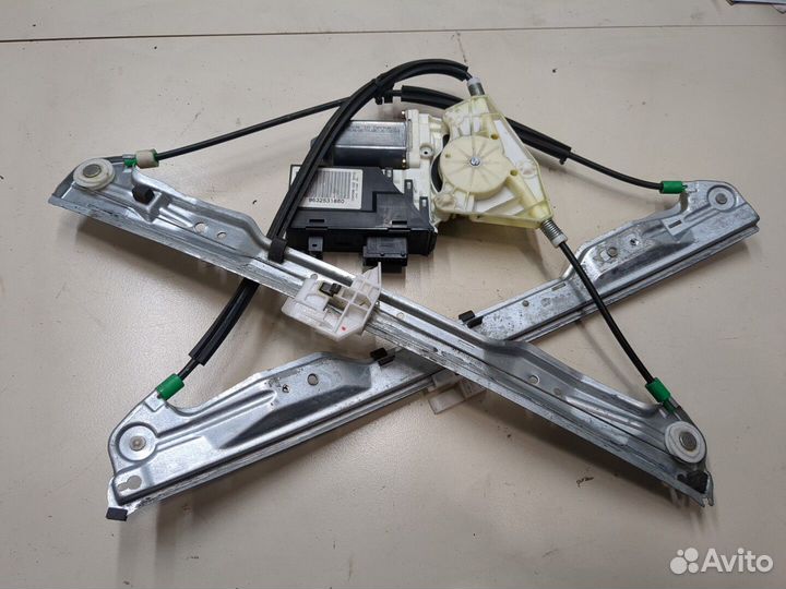 Стеклоподъемник электрический Citroen C5, 2002