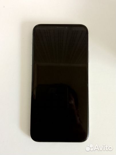 iPhone X, 64 ГБ