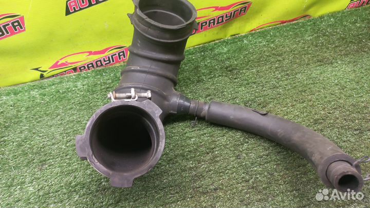 Гофра воздушного фильтра toyota ACA20W,ACA21W RAV4 1AZ-FSE