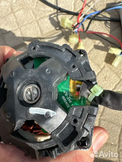 Электродвигатель 40 вольт с платой управления