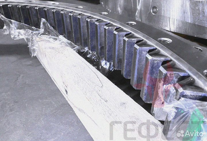 Опорно-поворотный круг R210LC-7A 81N6-00022BG