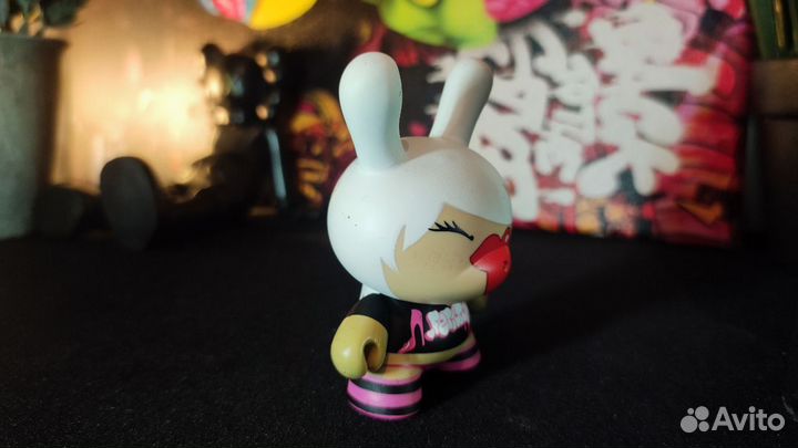 Kidrobot Dunny 2006 Tilt Bubble Love Bubblegum