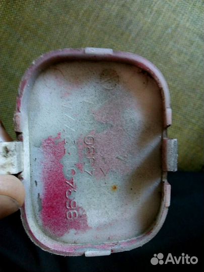 Заглушка бампера пежо.внутренний пластик