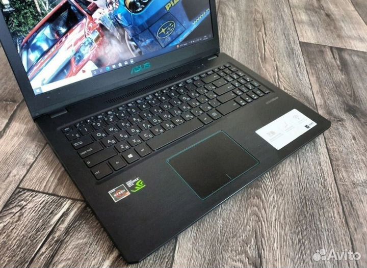 Asus F570ZD