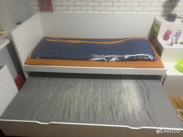 Кровать IKEA 2-х ярусная