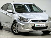 Hyundai Solaris 1.4 AT, 2011, 290 000 км, с пробегом, цена 652 000 руб.