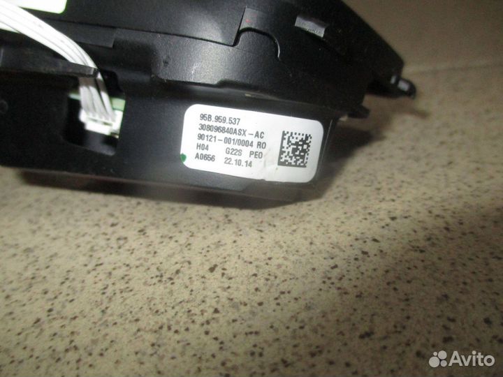 Кнопка в руль Porsche Macan (95B)