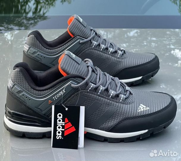 Кроссовки adidas terrex