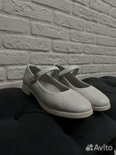 Детские туфли 37