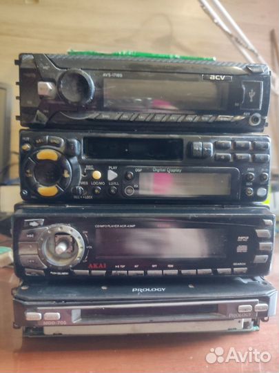 4 автомагнитолы на запчасти