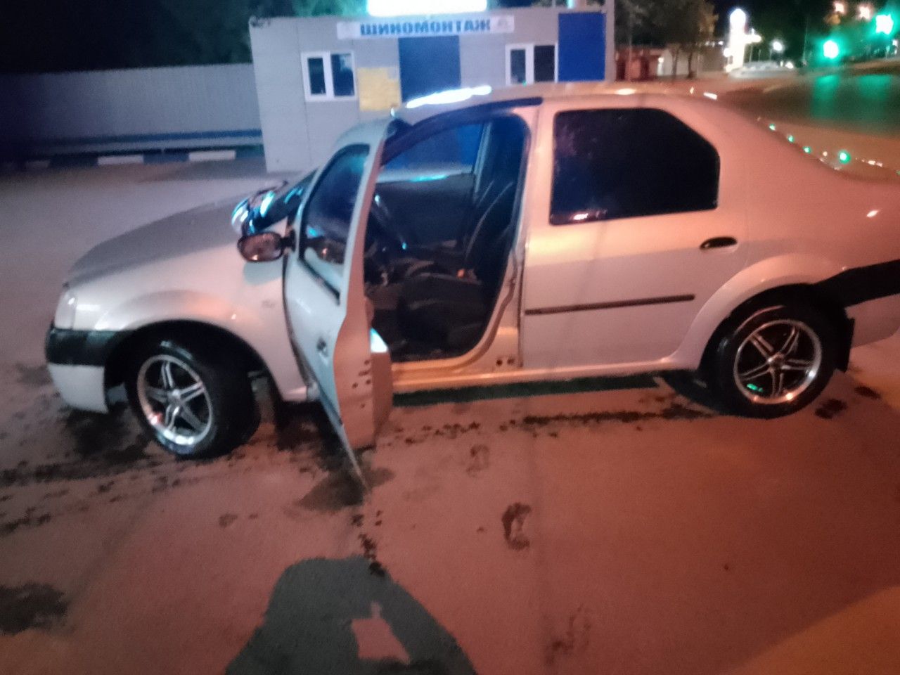 Renault Logan: фото владельца