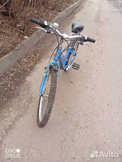 Продам классный велик Steels