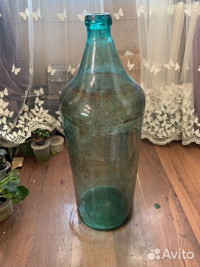 Старинная бутыль на 20 литров