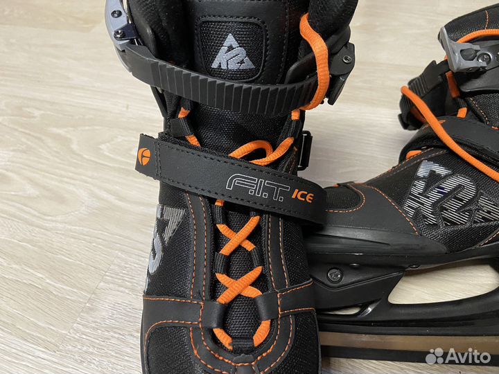 Коньки хоккейные