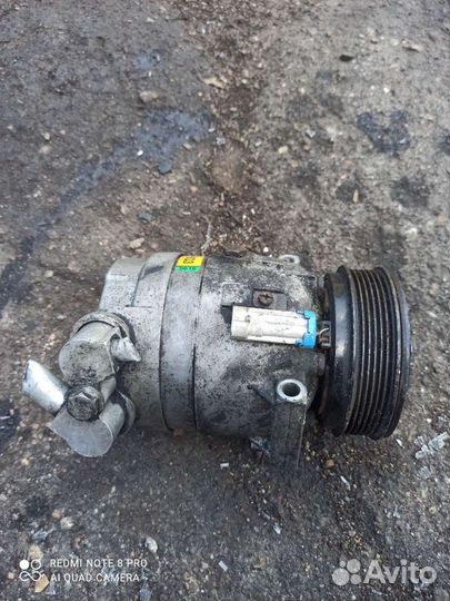 Opel Astra H 1.9TDI Компрессор 13265616