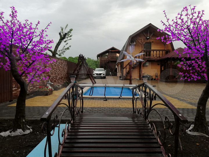 Коттедж 100 м² на участке 8 сот.