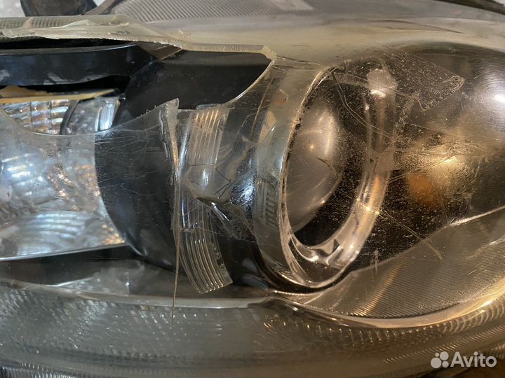 Фара передняя правая Lexus CT200h