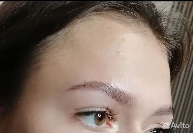 Мастер бровист