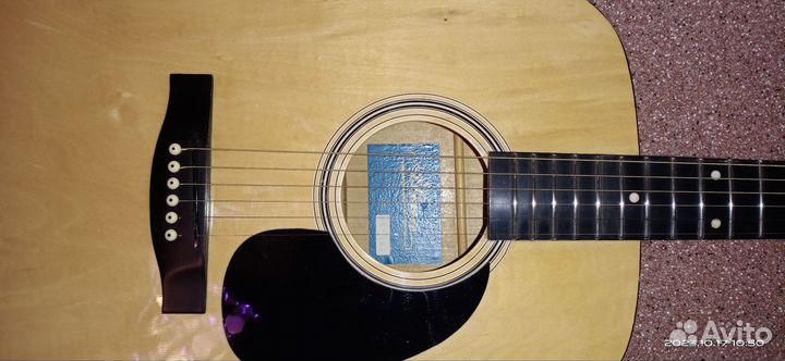 Акустическая гитара бу