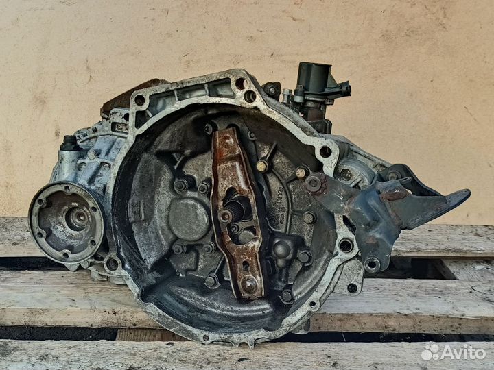 МКПП коробка передач VW Volkswagen Passat B3 B4