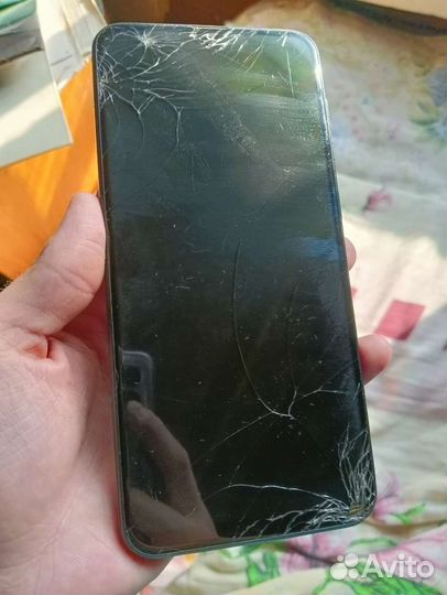 Телефон samsung galaxy a20