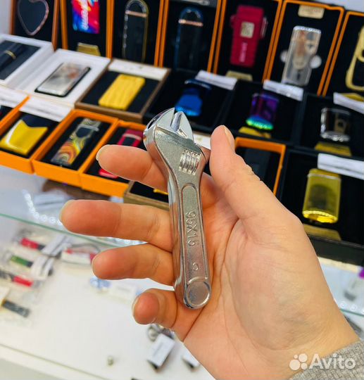 Зажигалка гаечный ключ