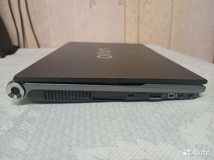 Ноутбук Sony Vaio VGN-Z11VRN