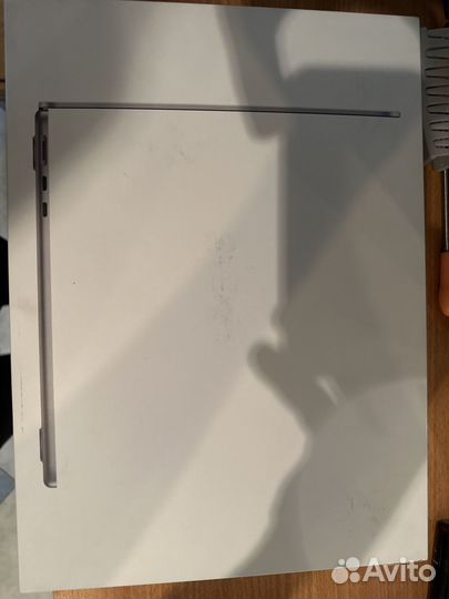 Apple macbook air 13 m3 8/256
