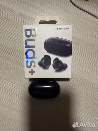 Samsung galaxy buds plus