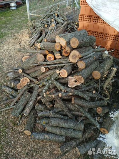 Дрова вишня,яблоня