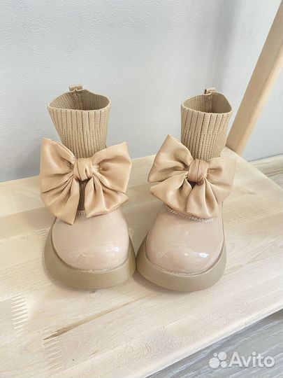 Ботинки для девочки 31,32,33