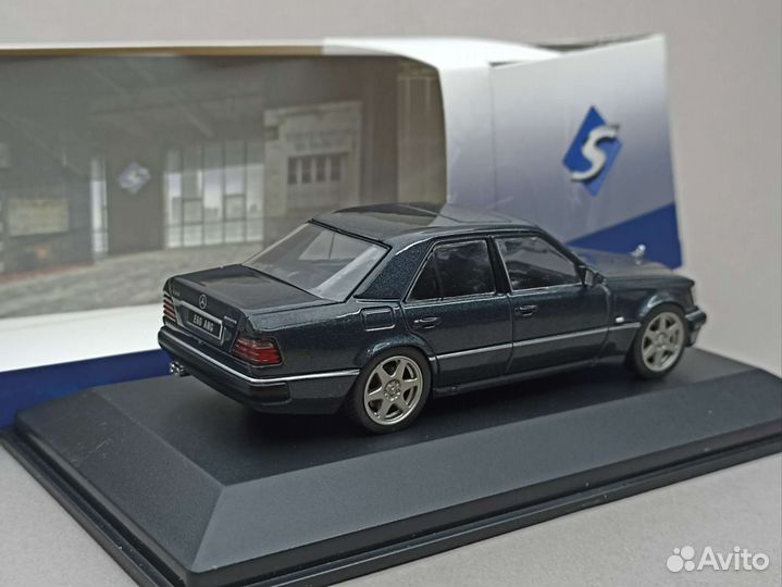 Mercedes-Benz E60 AMG w124 Solido 1:18
