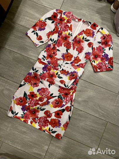 Платье женское