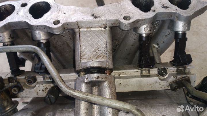 Впускной коллектор ваз 2107 2008г