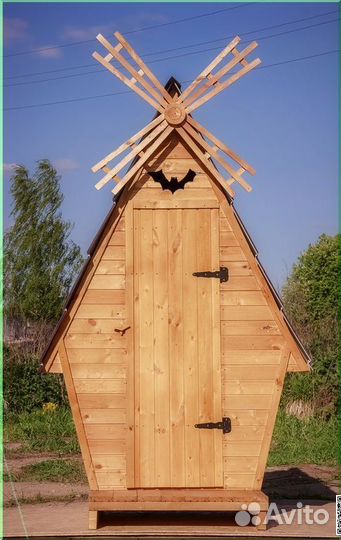 Уличный туалет деревянный BAG342