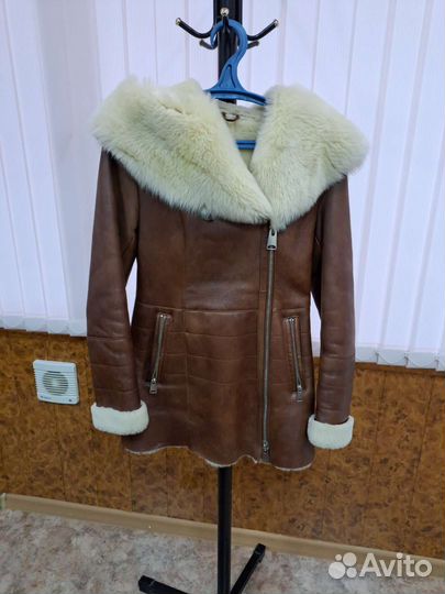 Дубленка натуральная женская 44 размер