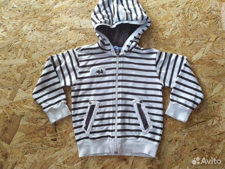 Кофта с капюшоном