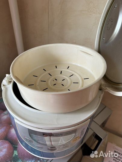 Мультиварка Panasonic SR-TMH10