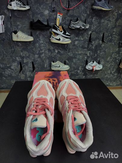 Кроссовки Joe Freshgoods x New Balance 9060 Pink