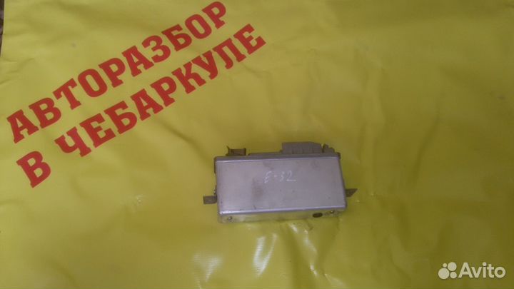 0265100032 Блок управления ABS BMW 7 E32